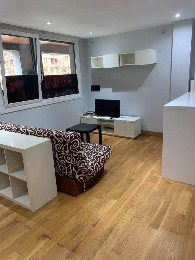 San Marcial By Basquelidays Apartment Irun Bagian luar foto